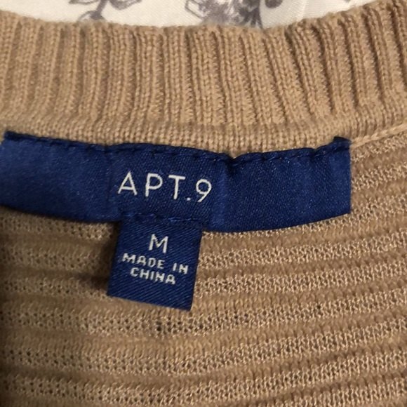 Apt. 9 size medium open front cropped cardigan - Picture 4 of 4